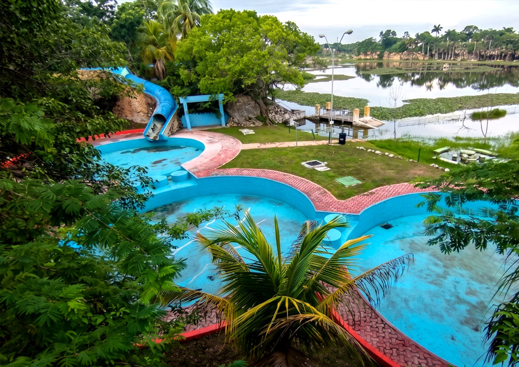 pool